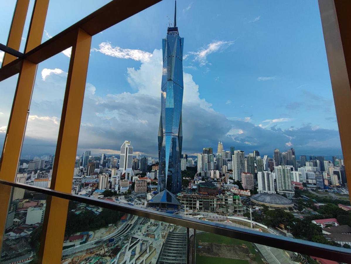 Độ cao của các tòa nhà chọc trời bằng kính