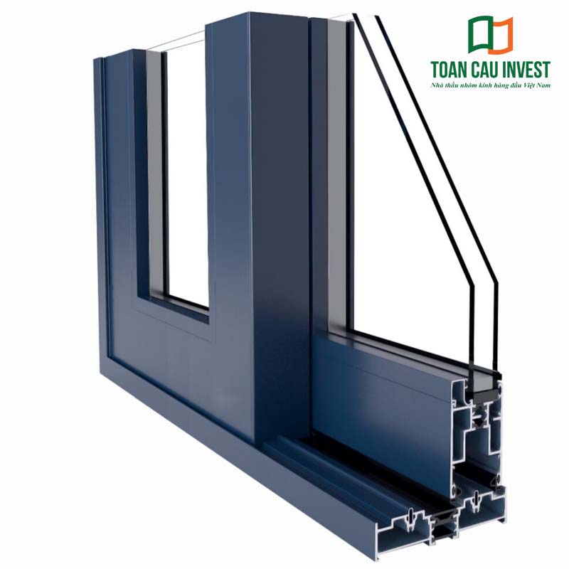 Cận cảnh mặt cắt cửa nhôm cầu cách nhiệt với cấu trúc profile nhôm cao cấp, cầu cách nhiệt PA66 giúp giảm truyền nhiệt, tăng khả năng cách âm – cách nhiệt cho công trình hiện đại.