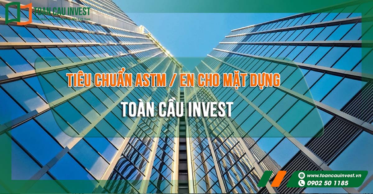 Mặt đứng kính nhôm cao tầng với các module liên kết chính xác, đáp ứng tiêu chuẩn ASTM / EN cho mặt dựng kính về độ kín khí, kín nước và độ bền lâu dài của hệ facade.